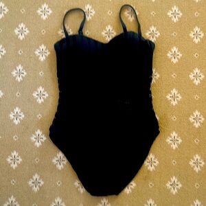Anne Cole one piece swim size S